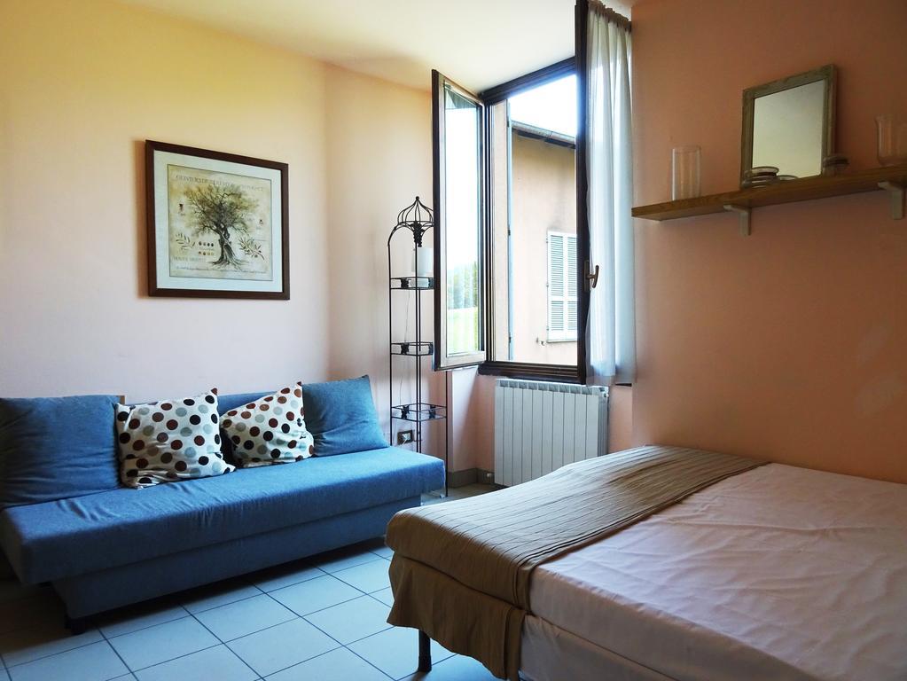 Victoria Hotels Carso Camnago Volta Eksteriør bilde